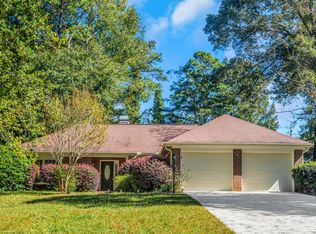 213 Robin Ln, Stockbridge, GA 30281