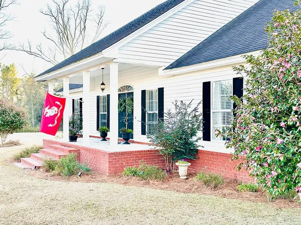 1115 Bear Branch Rd, Jesup, GA 31545