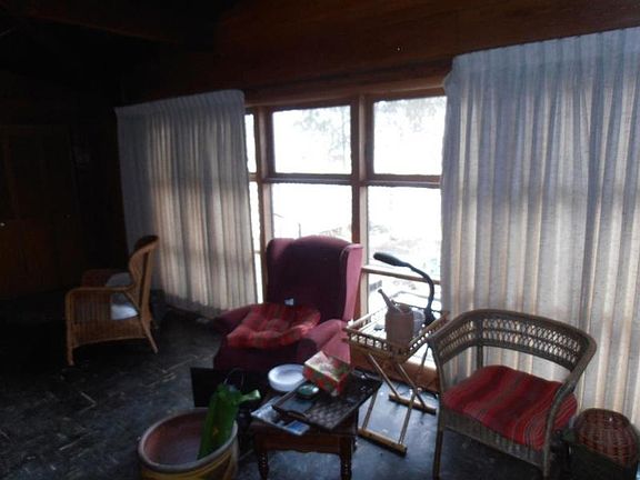 5th image of 3303 S Twyckenham Dr