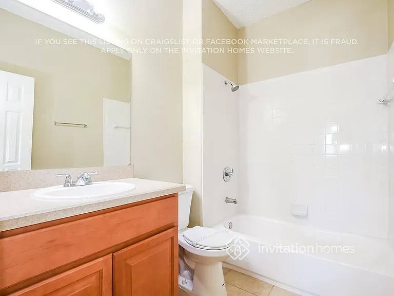 371 Pebble Ct — Photo 16
