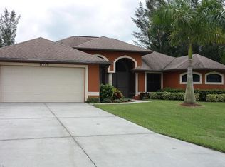 2319 SW 5th Pl, Cape Coral, FL 33991