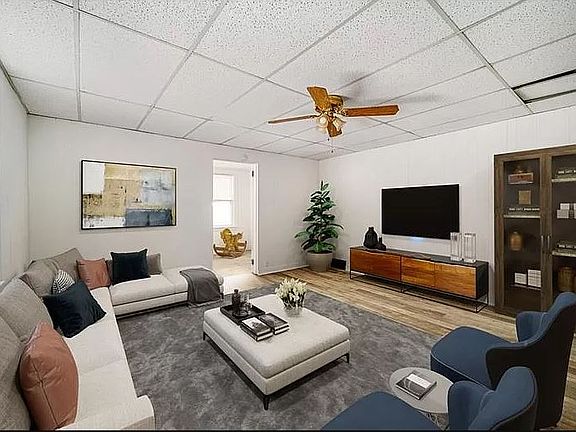 living / flex room