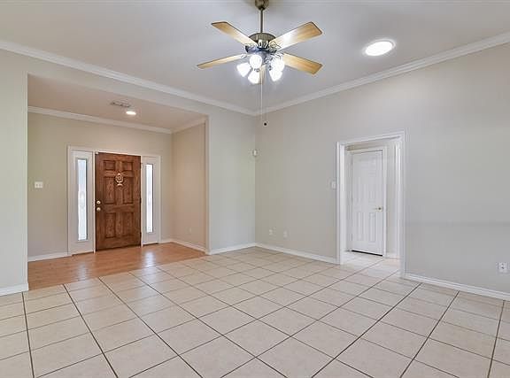 3rd image of 1105 Calinco Dr