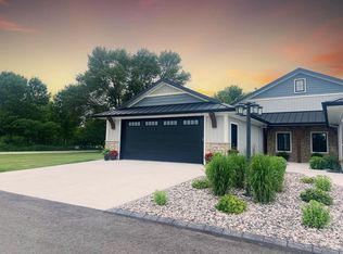 2757 County Rd, Ee Abrams, WI 54101