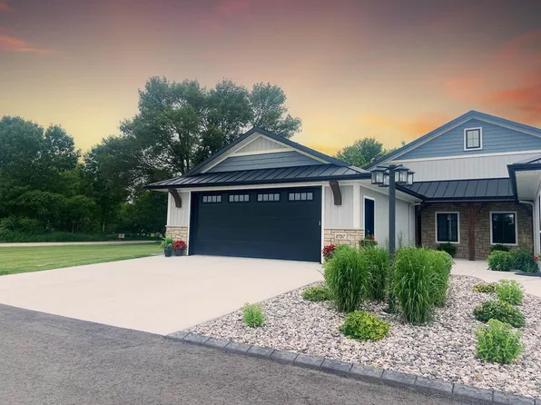 2757 County Rd, Ee Abrams, WI 54101