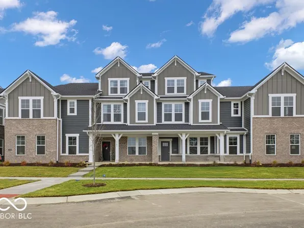 5786 Arcade Blvd, McCordsville, IN 46055