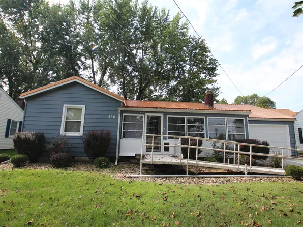 866 Lake Shore Dr W, Hebron, OH 43025