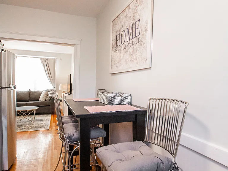 191 Kent St #4 — Photo 11
