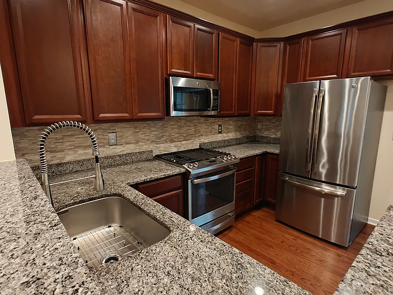 4708 Pepperstone Ln — Photo 8