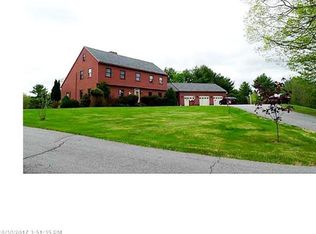 33 Franklin Rd, Jay, ME 04239