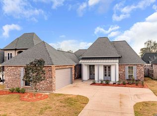 40285 Buchanan Ct, Prairieville, LA 70769