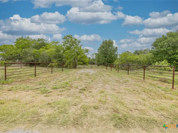 County Road 238, Gonzales, TX 78629