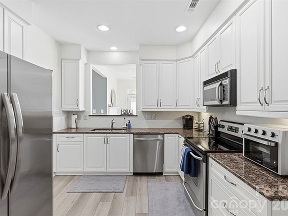3rd image of 2676 Bellasera Way