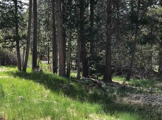 17 Shadow Pines Rd, June Lake, CA 93529