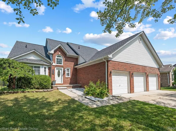 28315 Gold Rd, Chesterfield, MI 48047