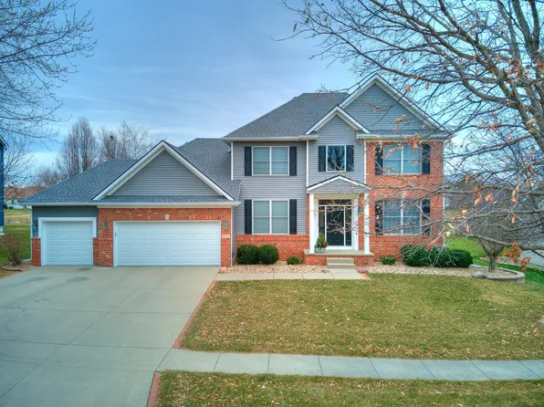 3716 Valley View Rd, Ames, IA 50010