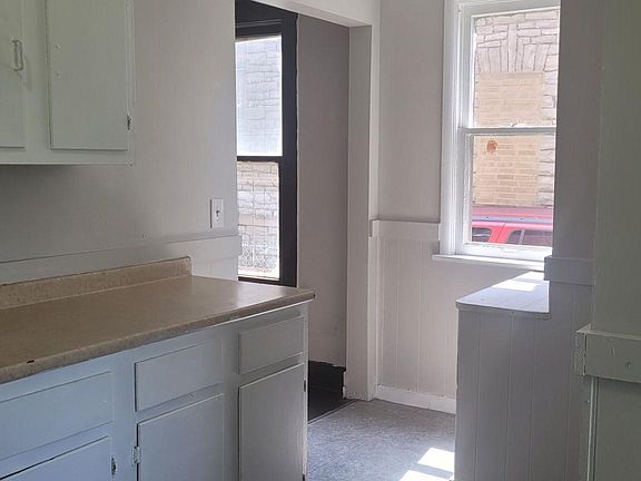 5th image of 754 Euclid Ave