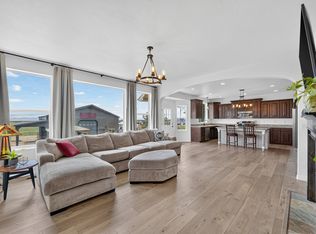 1672 Equestrian Park Way, Kaysville, UT 84037