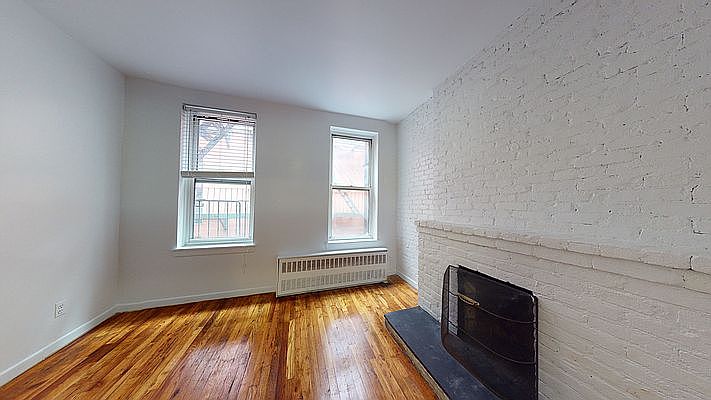1st image of 251 W 26th St APT 4A