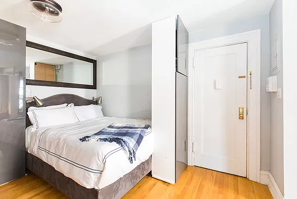 Sold by Compass | media 4