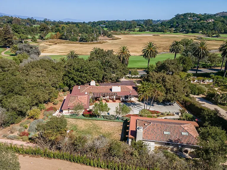 525 Las Palmas Dr — Photo 42