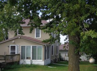 2301 Grant Ave, Independence, IA 50644