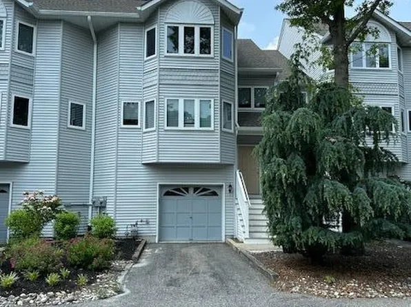 122 Orchid Court #1202, Toms River, NJ 08753