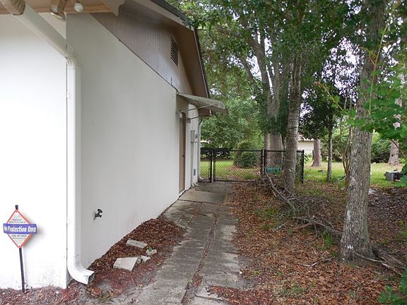 2nd image of 28 Blare Dr