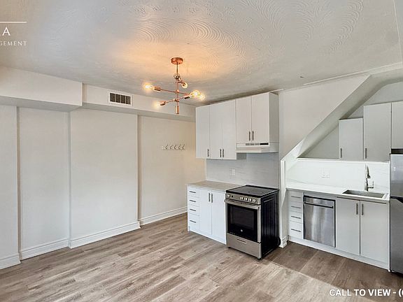 2nd image of 376 Woodbine Ave #S3