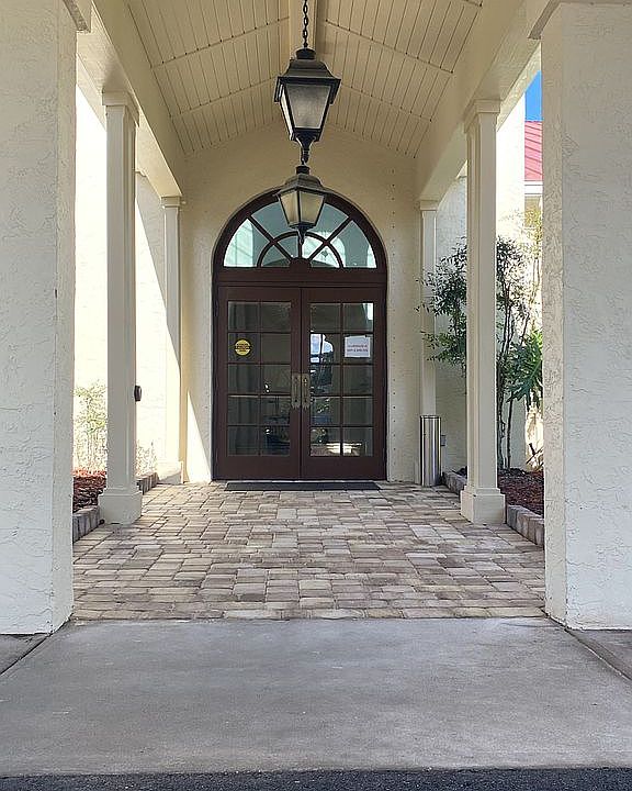 1st image of 4036 Las Brisas Pl