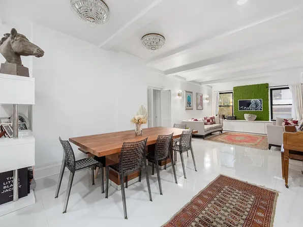 152 West 58th Street image 2 of 8