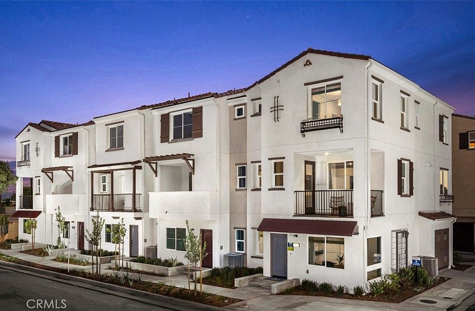 1st image of 11450 Artesia Blvd