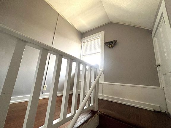2nd image of 514 Park Ave APT 6
