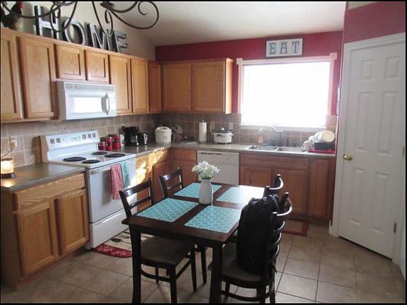 3rd image of 3936 W Wendy Ave
