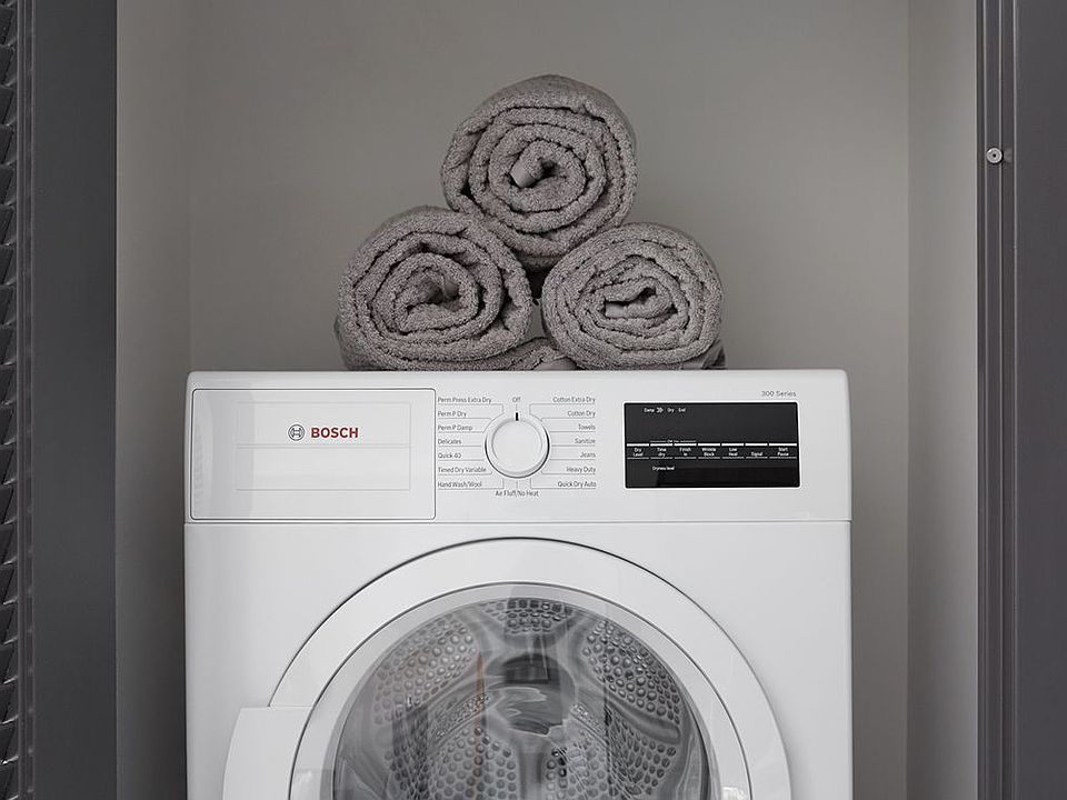 1st image of 365 Bond St APT B616