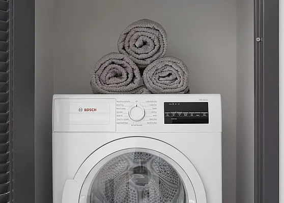 Rented by Aura Management | media 20