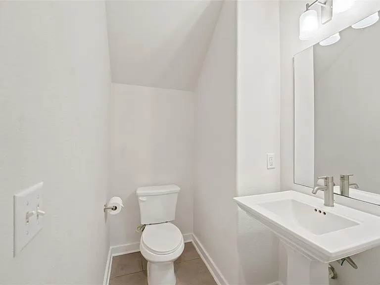 8921 Parker Ranch Cir #B — Photo 11
