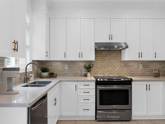 4th image of 53 Tudor Cres