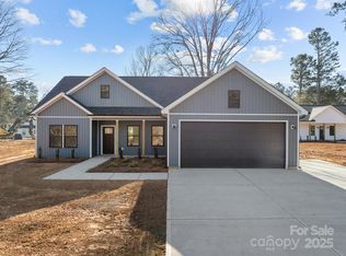 635 E Ridge Rd, Salisbury, NC 28144