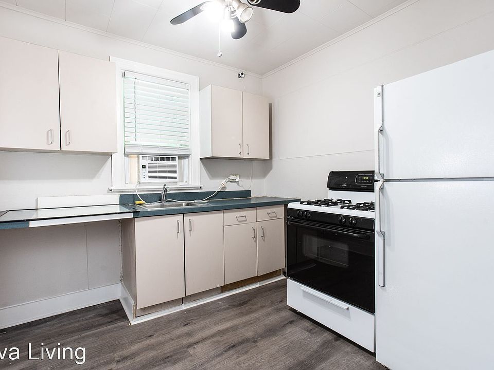 1st image of 1938 E Somerset St Floor 2