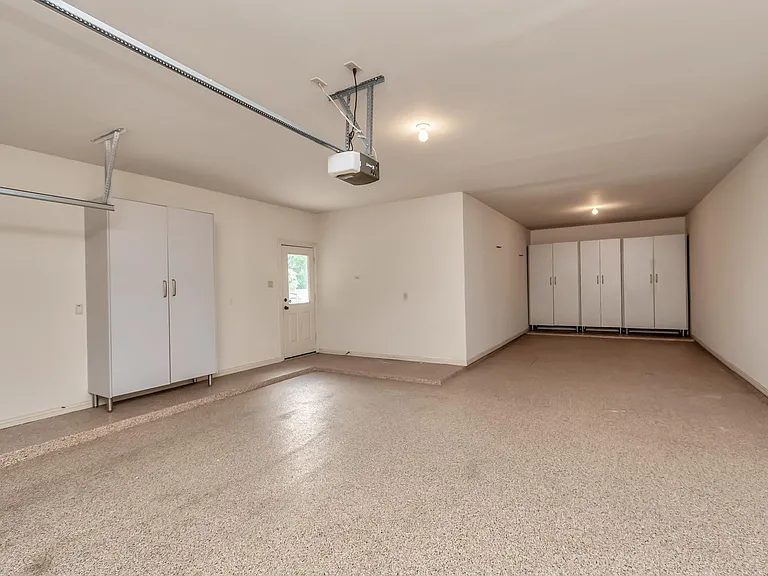 14207 Jade Cove Dr — Photo 48