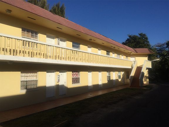 2nd image of 12135 NE 5th Ave APT 9