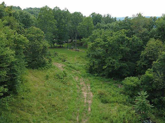 4th image of 3885 Township Road 197 NE