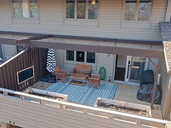 5th image of 188 Birnamwood Dr