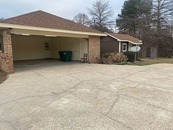 Carport/shop 