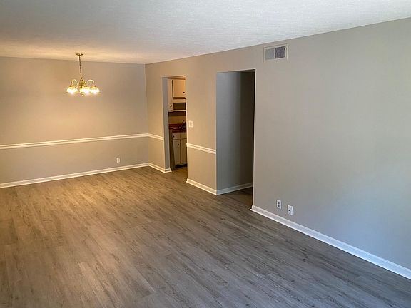 2nd image of 2214 Sherwood Ave APT 6