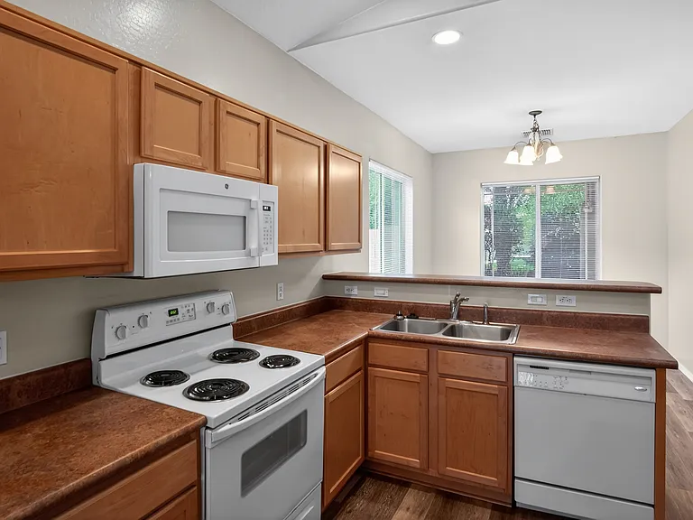 7665 E Dusty Boot Rd — Photo 4