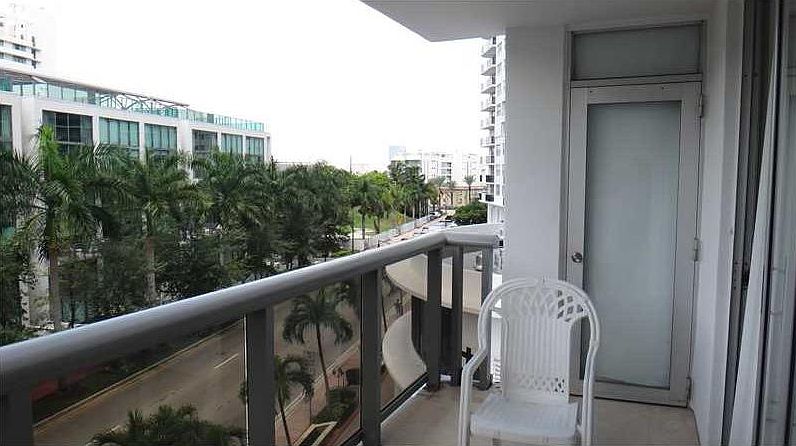 1st image of 6039 Collins Ave #A530
