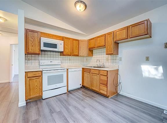 5th image of 10620 Saint Michaels Terrace Ct