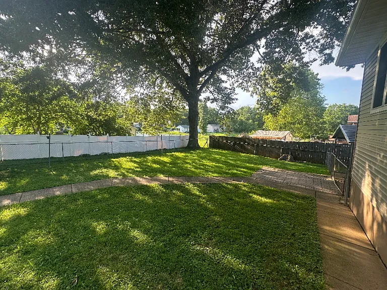 25 Ava Ct — Photo 5